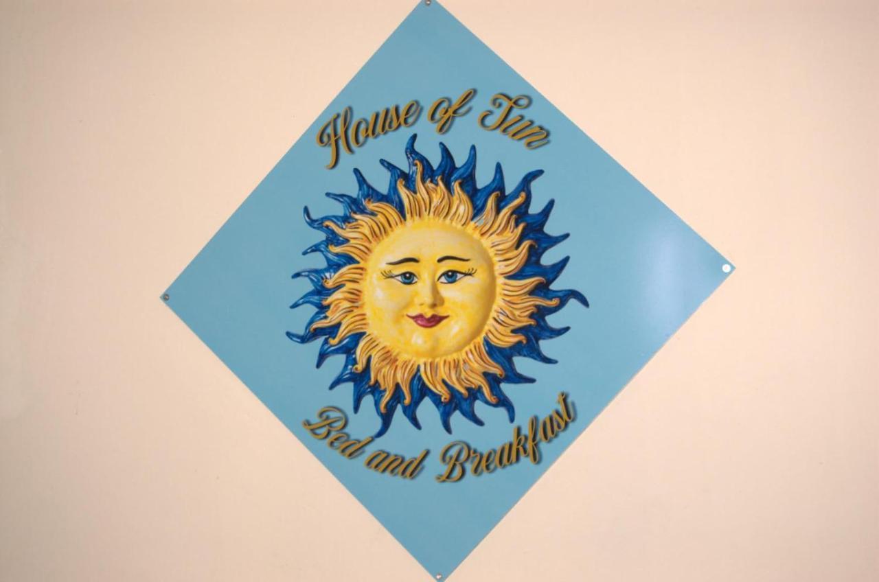 B&B House Of Sun วิลลาเปียนา ภายนอก รูปภาพ