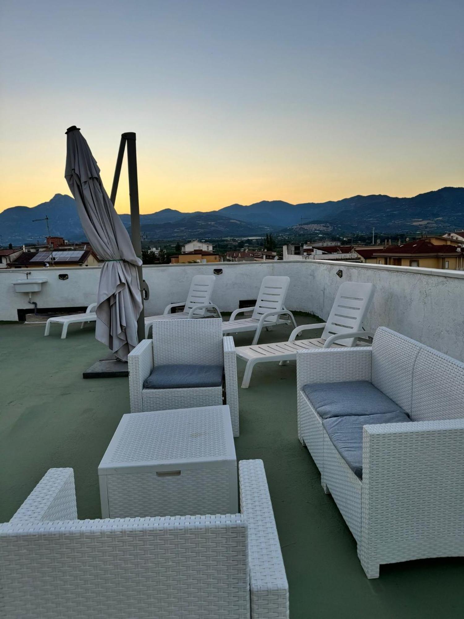 B&B House Of Sun วิลลาเปียนา ภายนอก รูปภาพ